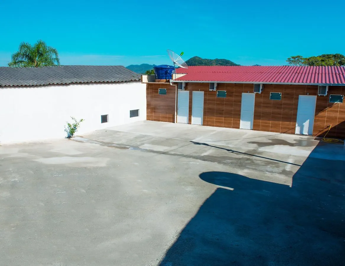 Penzion Pousada Família Flores Penha